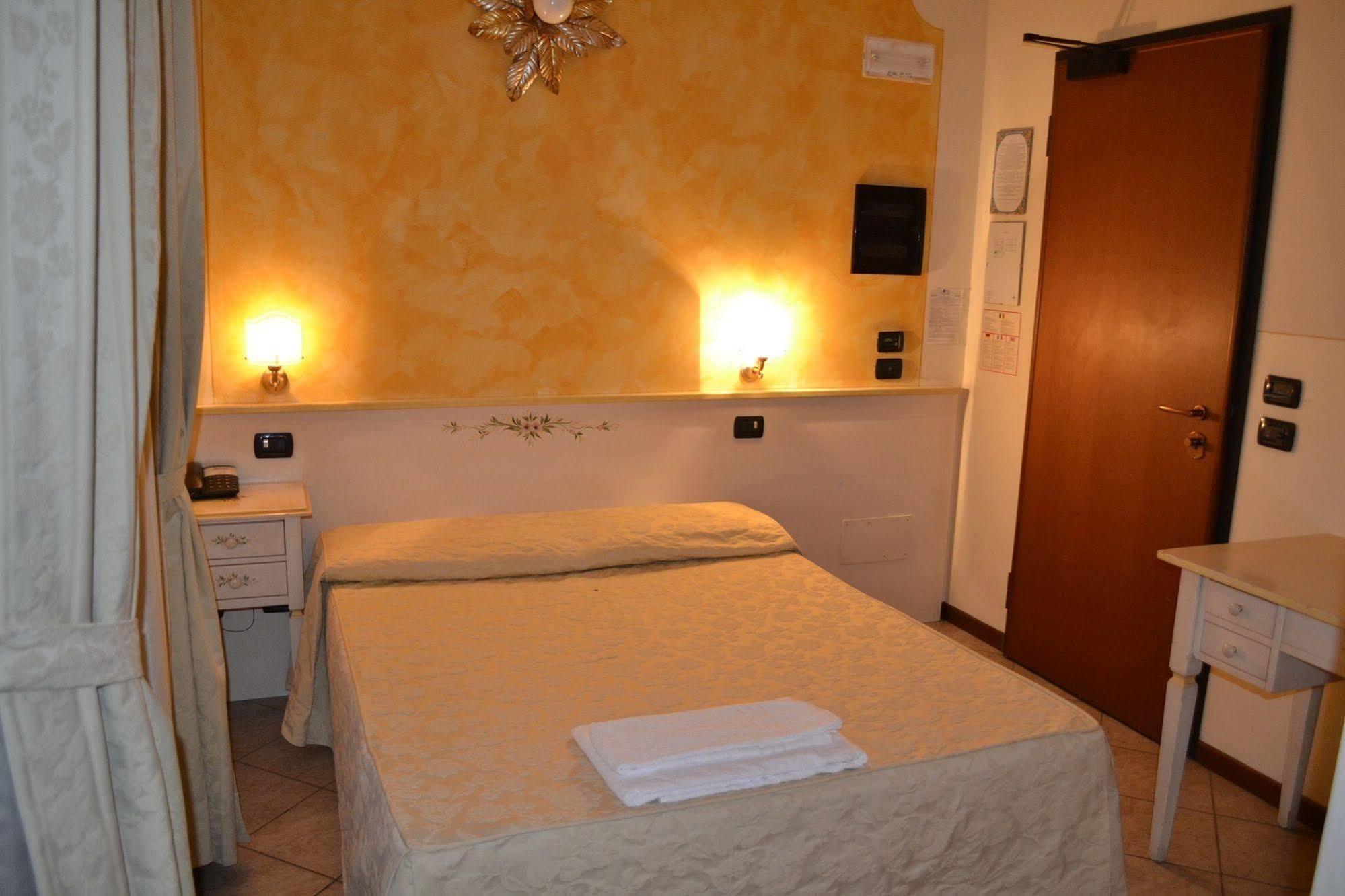 Albergo La Piana Ghedi المظهر الخارجي الصورة